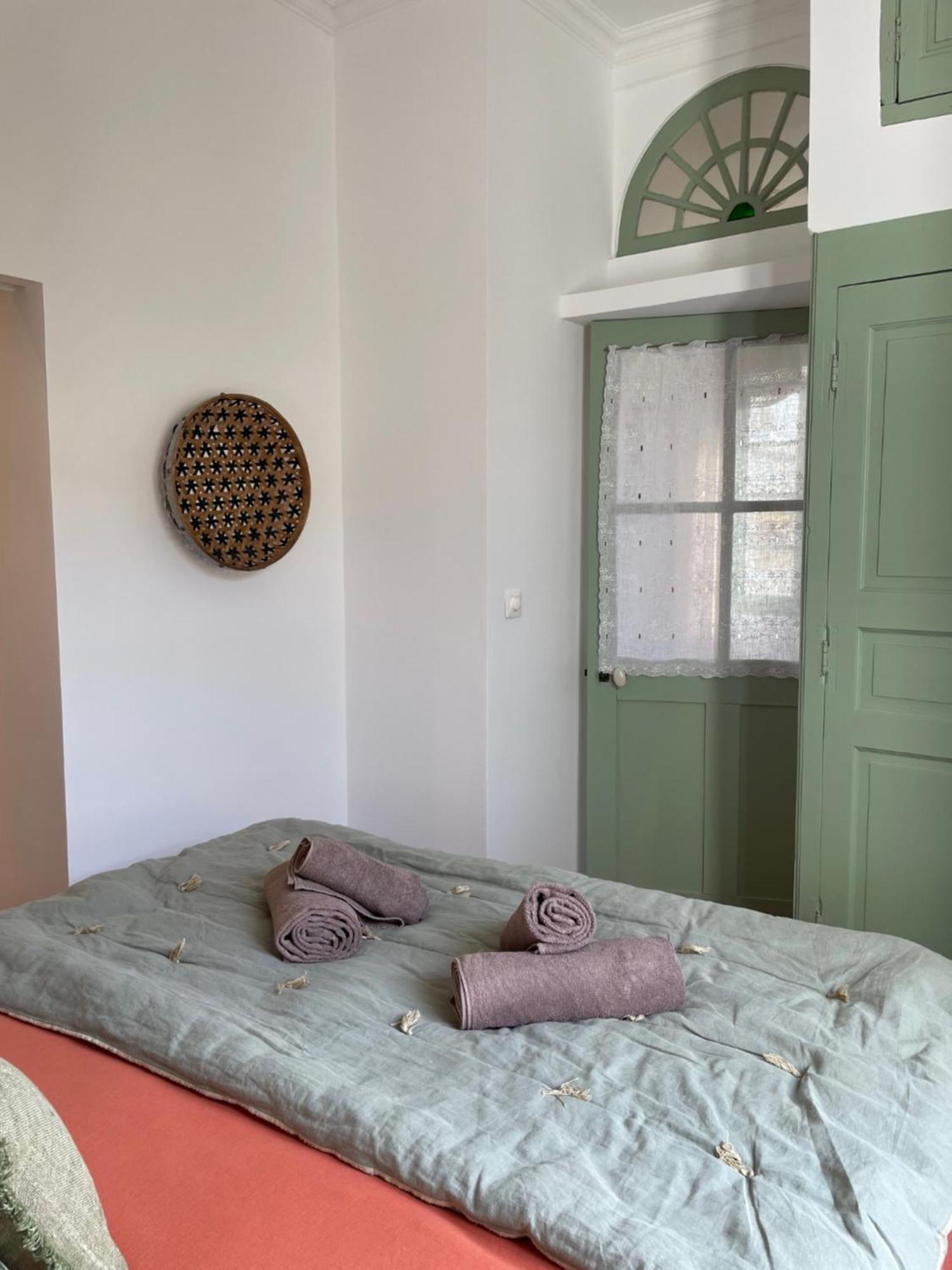 Apartmán L'Ecrin De Mona Au Coeur De Lourmarin Exteriér fotografie