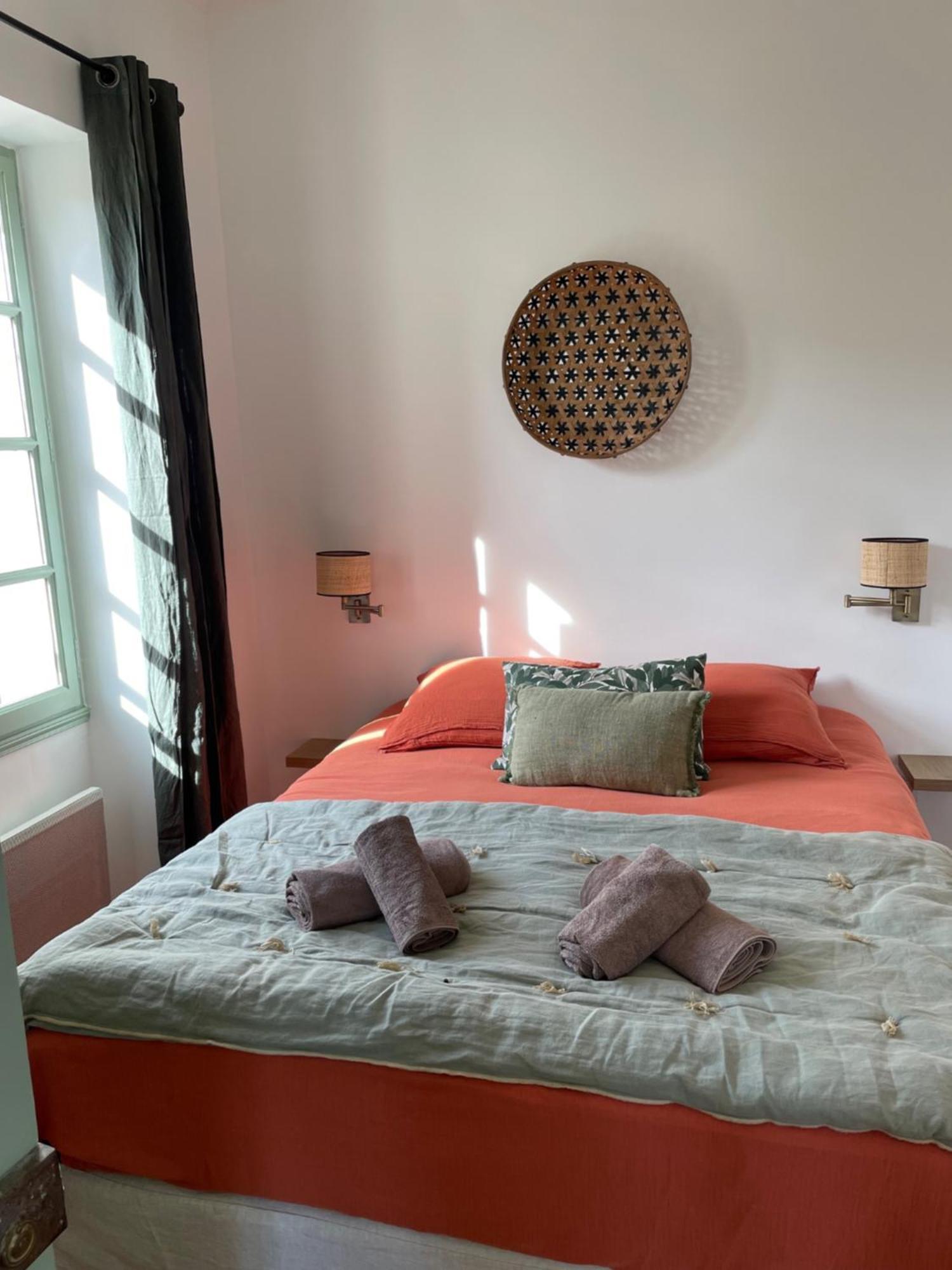 Apartmán L'Ecrin De Mona Au Coeur De Lourmarin Exteriér fotografie